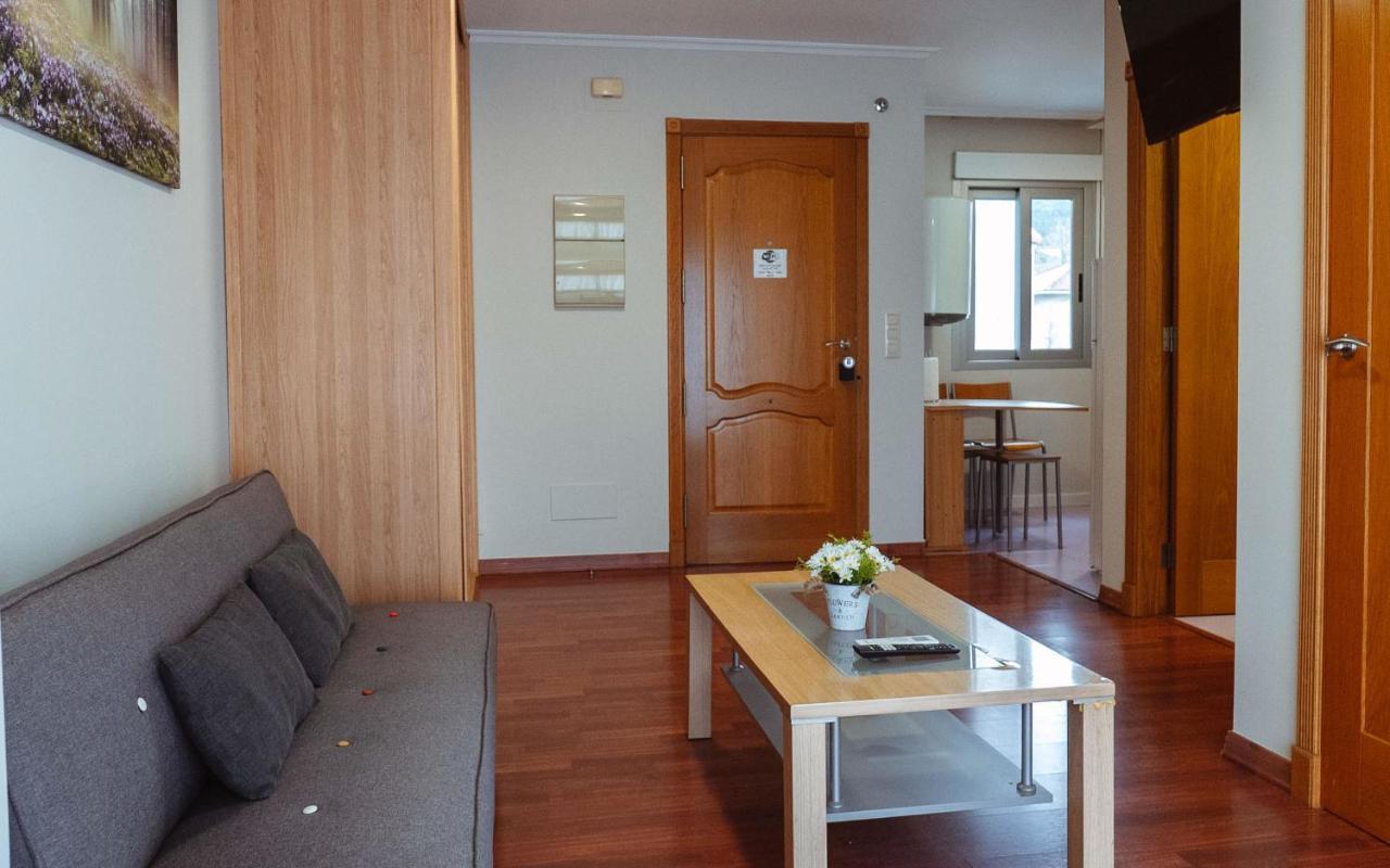 A Casa Antiga Do Monte Apartamentos Turisticos - Pontecesures Padrón Eksteriør billede